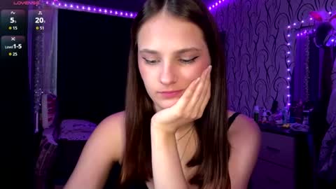 Snapshot of bunnytrussel chatting on 07/13/26, 10:07 Bella online show from 07/13/26, 10:07