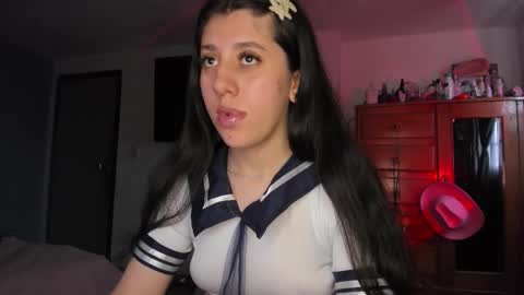 Jess online show from 10/31/25, 04:52