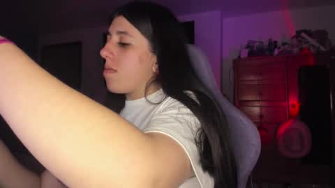 Jess online show from 11/18/25, 03:12