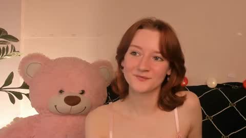 Snapshot of bunnyy_4u chatting on 06/17/26, 03:13 Lilith online show from 06/17/26, 03:13
