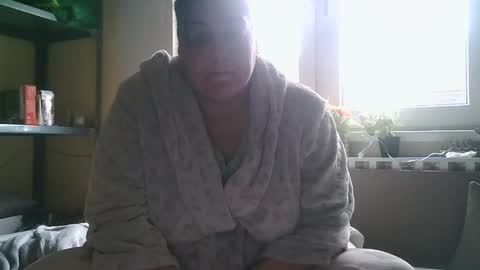 Snapshot of bunyoka1981 chatting on 01/08/25, 09:10 babuska1981 online show from 01/08/25, 09:10