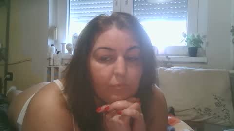 Snapshot of bunyoka1981 chatting on 12/01/25, 11:04 babuska1981 online show from 12/01/25, 11:04