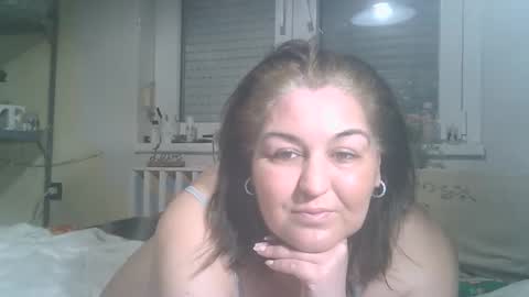 Snapshot of bunyoka1981 chatting on 02/25/26, 08:18 babuska1981 online show from 02/25/26, 08:18