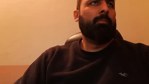 Snapshot of burlymonster chatting on 01/13/25, 10:03 Hairy Arabian online show from 01/13/25, 10:03