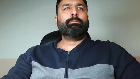 Snapshot of burlymonster chatting on 01/30/25, 12:27 Hairy Arabian online show from 01/30/25, 12:27