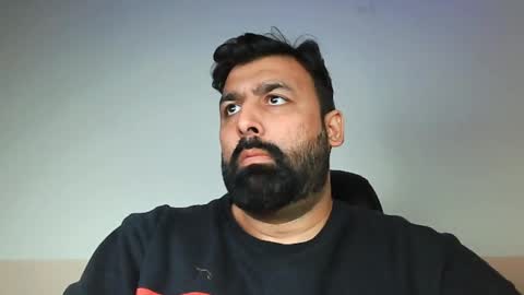 Snapshot of burlymonster chatting on 02/06/25, 05:03 Hairy Arabian online show from 02/06/25, 05:03