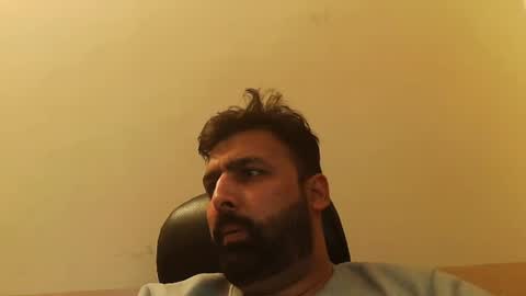 Snapshot of burlymonster chatting on 02/25/25, 05:04 Hairy Arabian online show from 02/25/25, 05:04