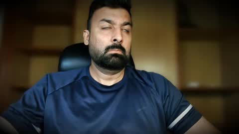 Snapshot of burlymonster chatting on 09/27/25, 12:26 Hairy Arabian online show from 09/27/25, 12:26