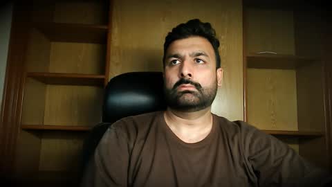 Snapshot of burlymonster chatting on 10/11/25, 09:08 Hairy Arabian online show from 10/11/25, 09:08