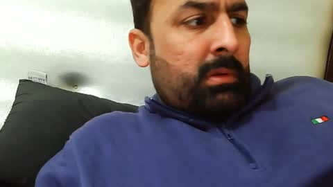 Snapshot of burlymonster chatting on 12/03/25, 03:36 Hairy Arabian online show from 12/03/25, 03:36