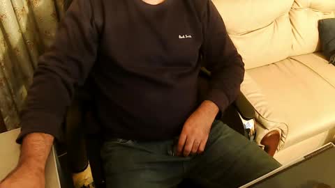 Hairy Arabian online show from 04/05/26, 06:05