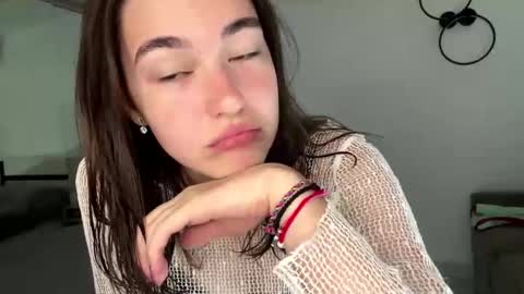 Snapshot of burmahimes chatting on 03/01/26, 07:43 Nica online show from 03/01/26, 07:43