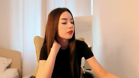 Amelia online show from 05/10/26, 05:56