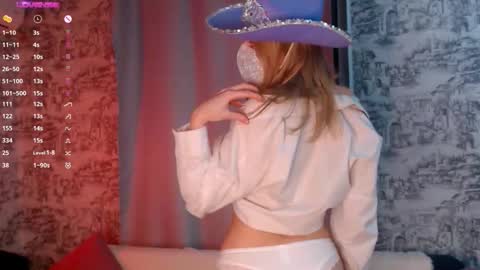 burning_g1rl online show from 02/18/26, 06:48