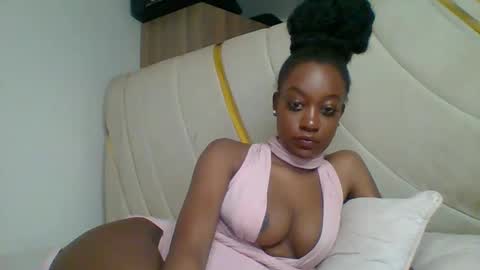 Snapshot of burningdesire_ chatting on 12/17/25, 02:39 desire online show from 12/17/25, 02:39