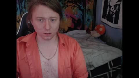 Snapshot of burningflute chatting on 12/25/24, 02:56 burningflute online show from 12/25/24, 02:56