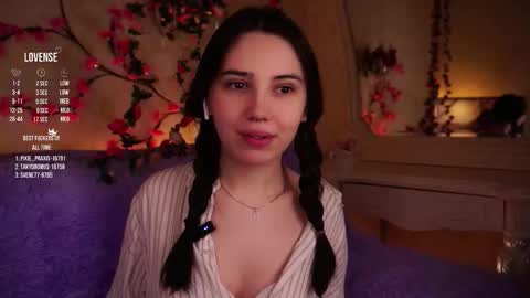 Jessica online show from 10/30/25, 04:14