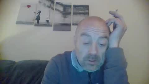 burnleyguy1977 online show from 12/21/24, 01:04