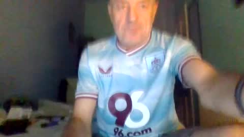 burnleyguy1977 online show from 07/03/26, 02:51