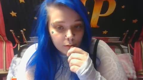 Snapshot of burnthemail chatting on 12/05/25, 07:17 lilly online show from 12/05/25, 07:17