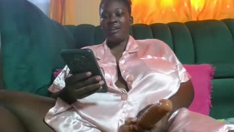 burstysasha online show from 04/15/26, 10:33