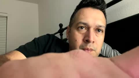 businesspleasure online show from 01/17/25, 05:00