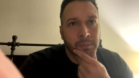 businesspleasure online show from 02/11/25, 04:01