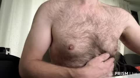 Snapshot of busterjoy chatting on 10/10/25, 10:36 busterjoy online show from 10/10/25, 10:36