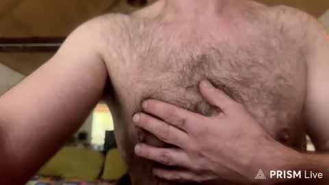 Snapshot of busterjoy chatting on 10/28/25, 01:36 busterjoy online show from 10/28/25, 01:36