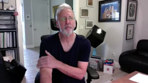 Snapshot of bustinout99 chatting on 01/26/25, 02:19 afternoon wood online show from 01/26/25, 02:19