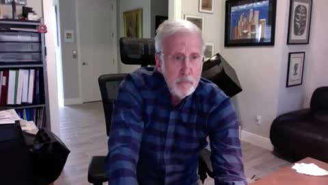 Snapshot of bustinout99 chatting on 10/30/25, 07:14 afternoon wood online show from 10/30/25, 07:14