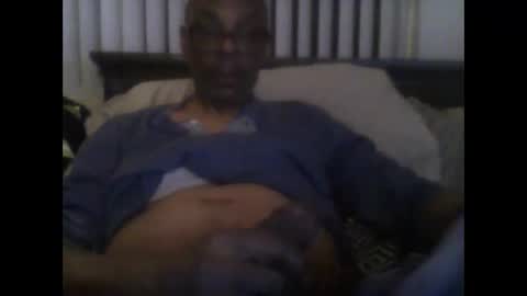 Busturgutzgd1 online show from 02/06/25, 02:00