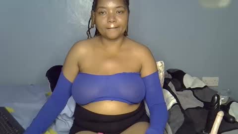 busty kenzi online show from 05/26/26, 06:31