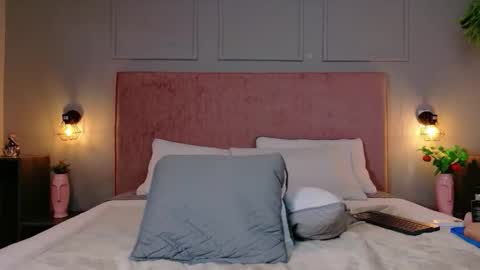 Busty zay online show from 06/02/26, 09:17