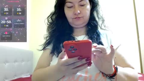 Snapshot of bustyemma chatting on 03/10/25, 07:21 Emma online show from 03/10/25, 07:21