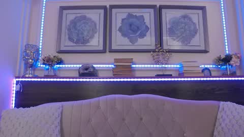      online between 6AM and 2PM EET almost everyday. online show from 10/12/25, 03:27