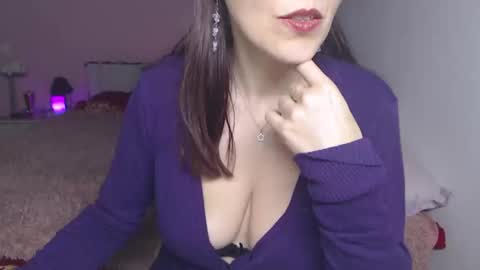 Snapshot of bustygf chatting on 02/20/25, 09:53 anna online show from 02/20/25, 09:53