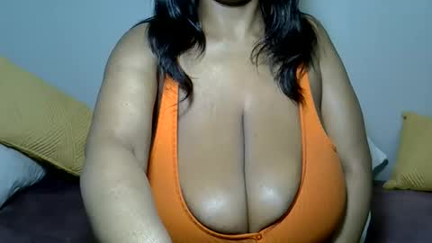 Snapshot of bustytessa37 chatting on 06/05/26, 04:41 bustytessa37 online show from 06/05/26, 04:41