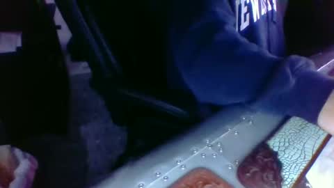 Snapshot of butslutt2 chatting on 01/11/26, 03:06 butslutt2 online show from 01/11/26, 03:06