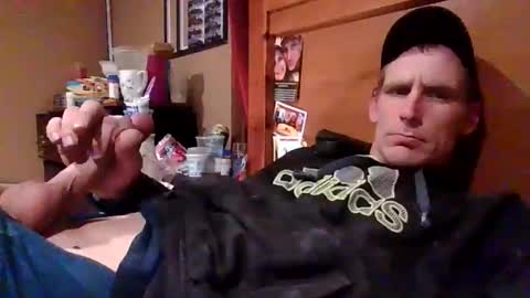 Snapshot of butt_truckin chatting on 05/17/26, 10:28 butt_truckin online show from 05/17/26, 10:28