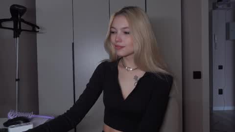 butteflai online show from 03/13/26, 07:48