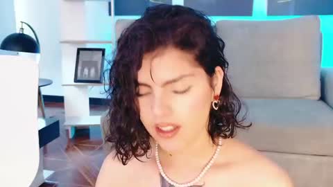 Snapshot of butterflyx39 chatting on 07/04/26, 07:09 Lia Butterfly online show from 07/04/26, 07:09