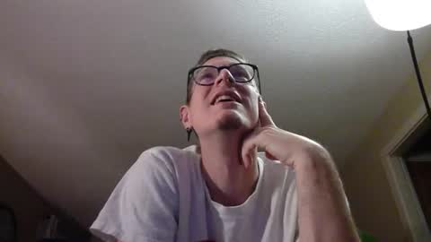 Snapshot of buttonjay chatting on 06/27/26, 04:17 Buttonjay online show from 06/27/26, 04:17