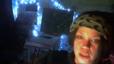 Snapshot of butytoy chatting on 02/08/25, 02:36 butytoy online show from 02/08/25, 02:36