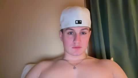 Snapshot of buzz5127 chatting on 03/11/25, 04:10 buzz5127 online show from 03/11/25, 04:10