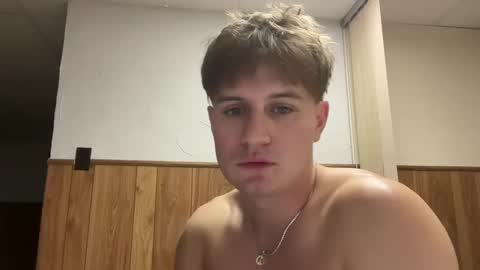 Snapshot of buzz5127 chatting on 10/14/25, 03:51 buzz5127 online show from 10/14/25, 03:51