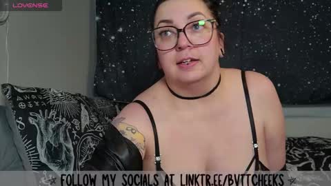 bvttcheeks00 online show from 10/24/25, 03:47