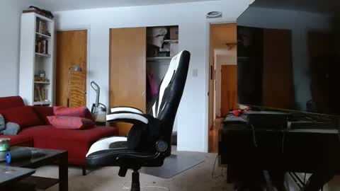 Snapshot of bwall1425 chatting on 02/06/26, 09:07 bwall1425 online show from 02/06/26, 09:07