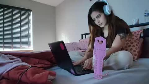 bxdieelatina online show from 02/09/26, 08:46