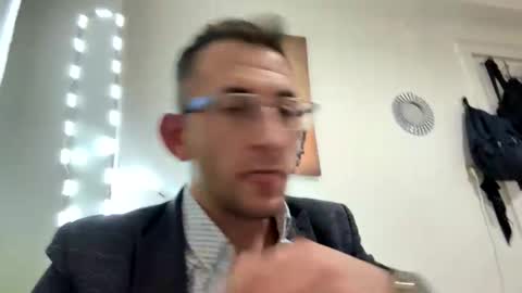 Snapshot of by_ertugrul chatting on 01/02/25, 12:13 by_ertugrul online show from 01/02/25, 12:13